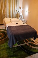 67 Airport Hotel