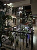 67 Airport Hotel