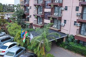 67 Airport Hotel
