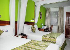 67 Airport Hotel