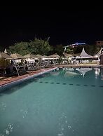 67 Airport Hotel