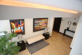 Aranjuez Hotel & Suites