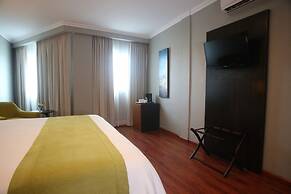 Aranjuez Hotel & Suites
