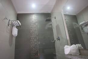 Aranjuez Hotel & Suites