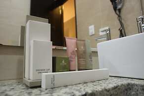 Aranjuez Hotel & Suites