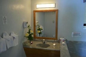 Radium Park Lodge