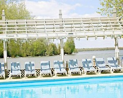 Fern Resort