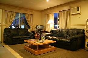 Heritage Inn