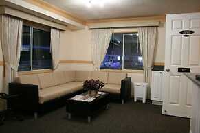 Heritage Inn