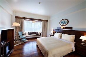 Shangrila Boutique Hotel