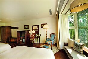 Shangrila Boutique Hotel