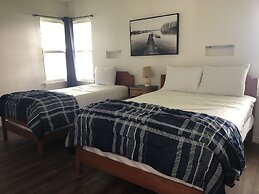 Tally-Ho Inn