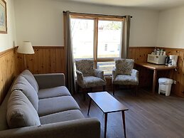 Tally-Ho Inn