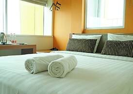 World Hotel