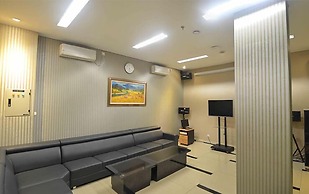 World Hotel