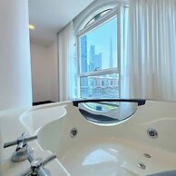 Emirates Grand Hotel