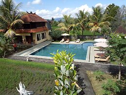 Atres Villa
