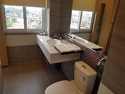 Queen Hotel Ninh Binh