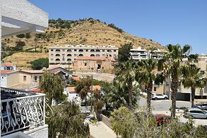 Antonis G. Hotel Apartments