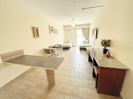 Antonis G. Hotel Apartments