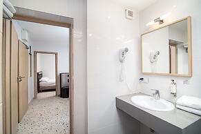 Hotel Antares