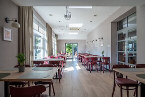Hotel Antares