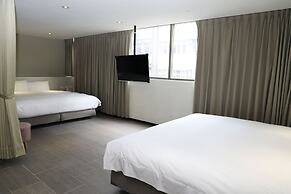 Wholesome Hotel