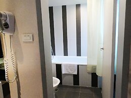 Wholesome Hotel