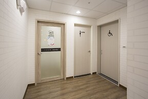 Wholesome Hotel