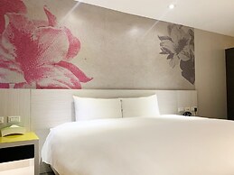 Wholesome Hotel
