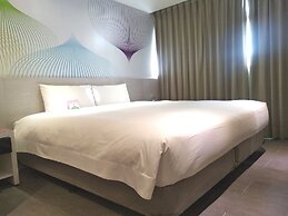 Wholesome Hotel