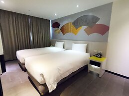 Wholesome Hotel