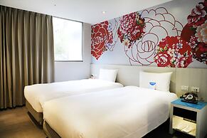 Wholesome Hotel