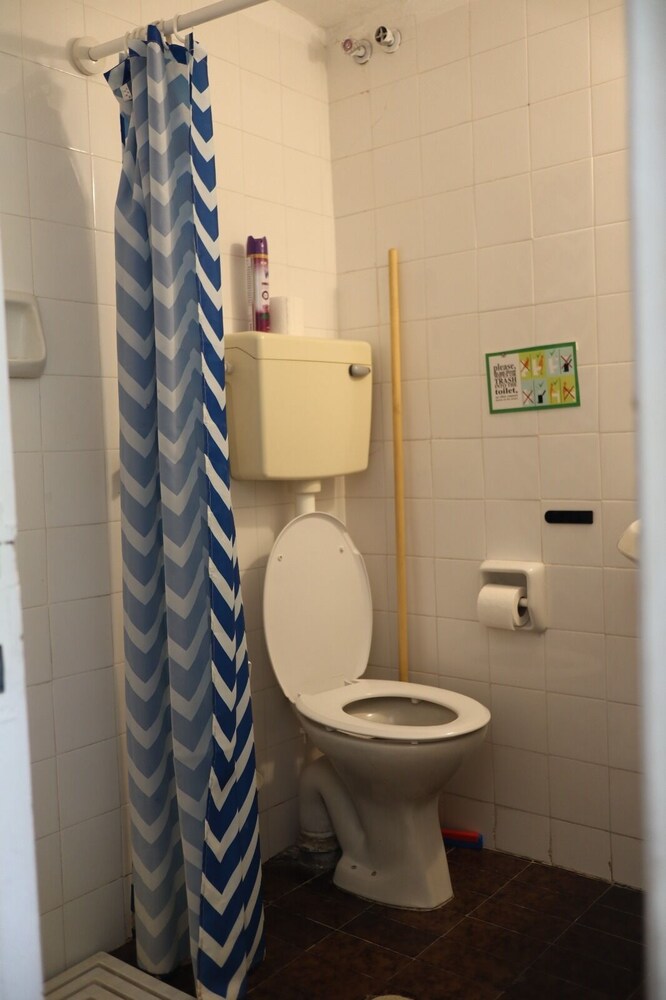 Ron Hotel