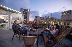 Ron Hotel