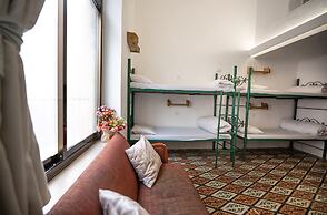 Ron Hotel
