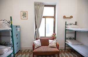 Ron Hotel
