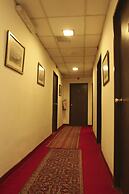 Ron Hotel