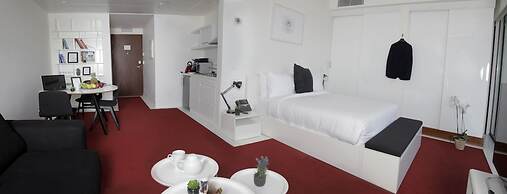 1866 Court & Suites