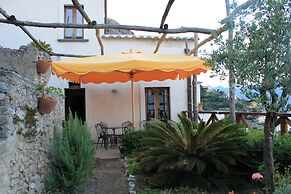 L'Antico Borgo dei Limoni