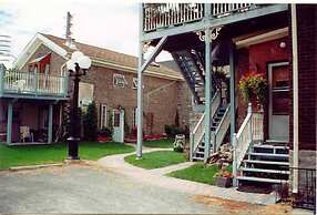 The Noble Suites