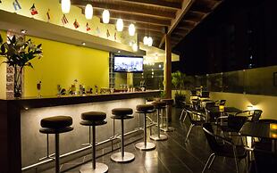 El Faro Inn
