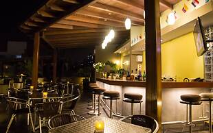 El Faro Inn