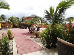 Del Rey Apartments