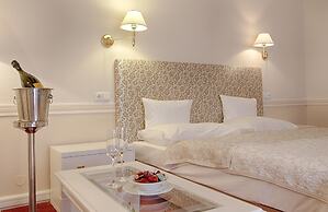Hotel Embassy