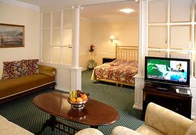Hotel Embassy