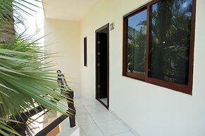 Hotel y Suites Los Encantos