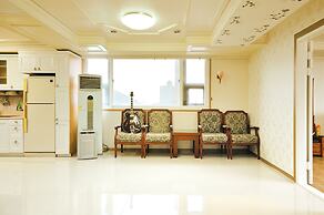 Chambord Hotel