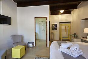 Yellow Aloe Guesthouse