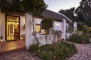 Yellow Aloe Guesthouse
